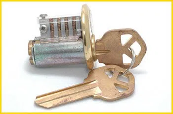 Metro Locksmith Services Clark, NJ 732-204-7491 - 12-rekeying-locks